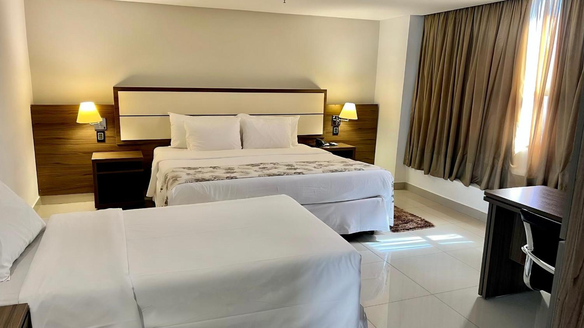 Sj Premium Hotels By Atlantica Гоянія Екстер'єр фото